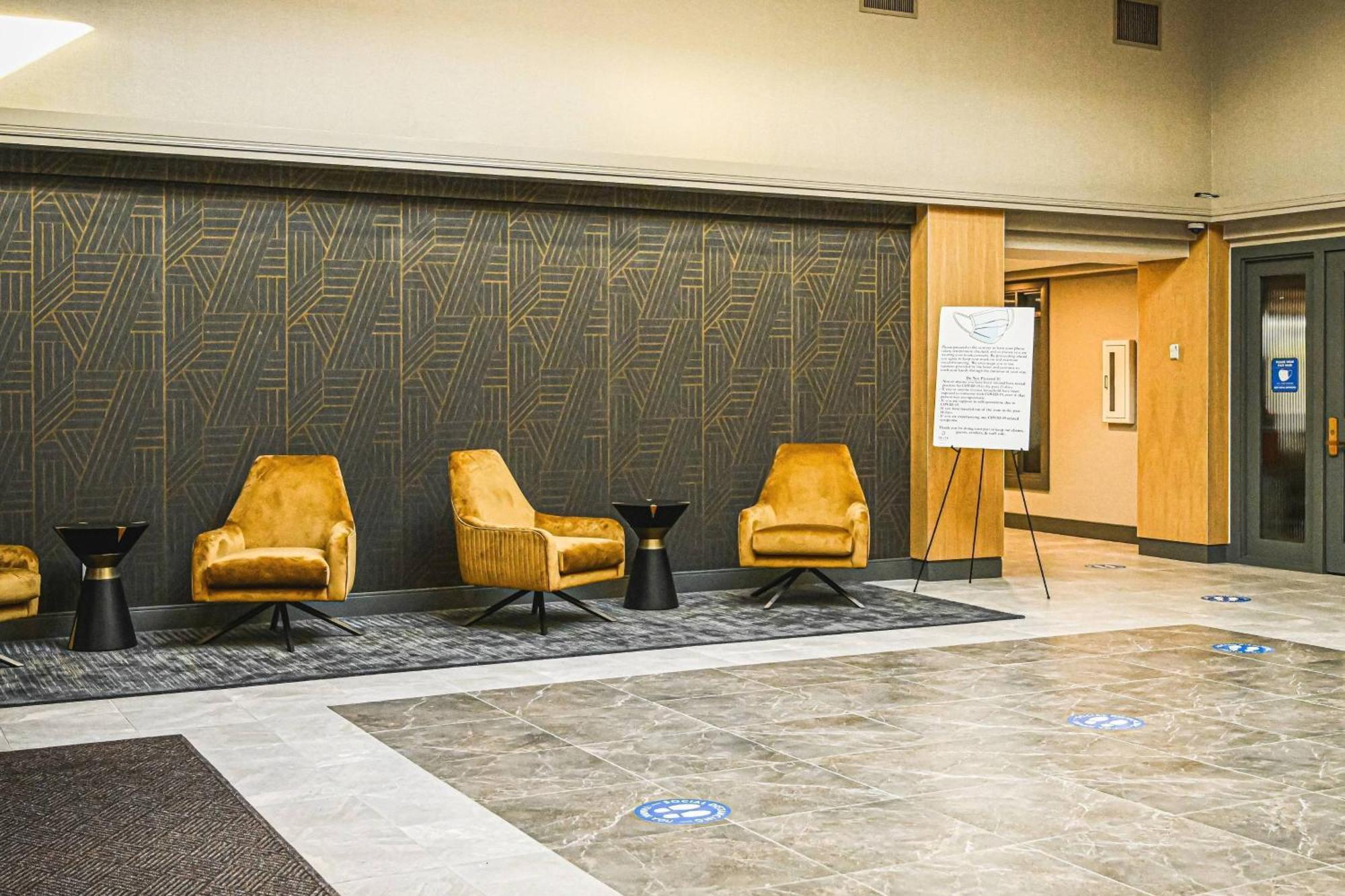 Delta Hotels By Marriott Cincinnati Sharonville Extérieur photo